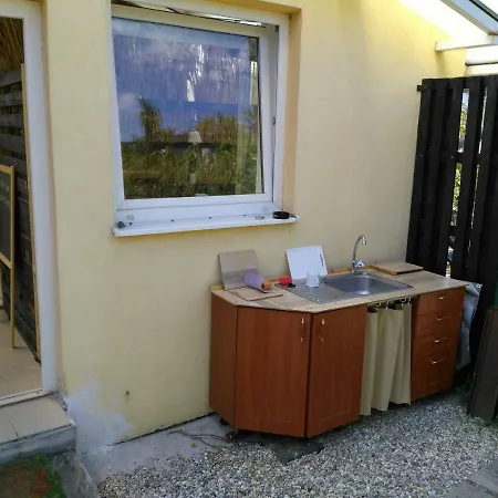 Garden Greenhouse Glamping Bratislava