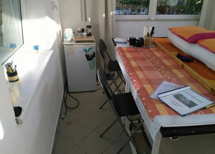 Greenhouse Just 15 Min From The Old Town *