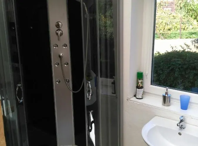 Cort de lux Greenhouse Just 15 Min From The Old Town